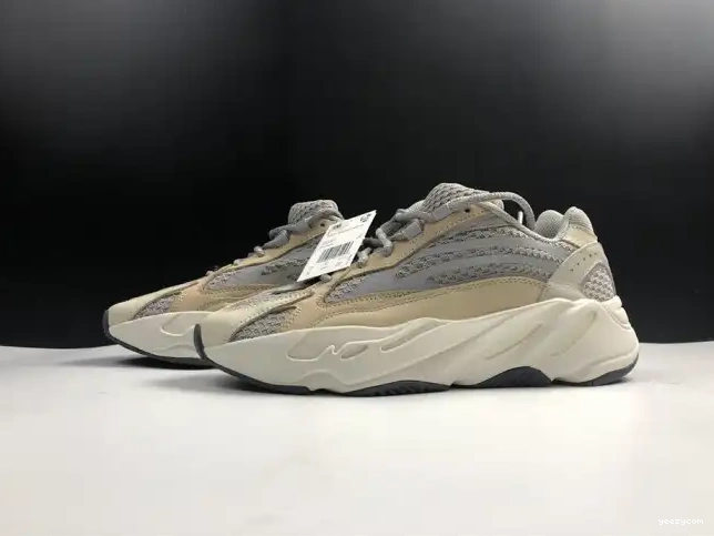 GY7924 Boost Cream Adidas 700 Yeezy V2 Cream 0706